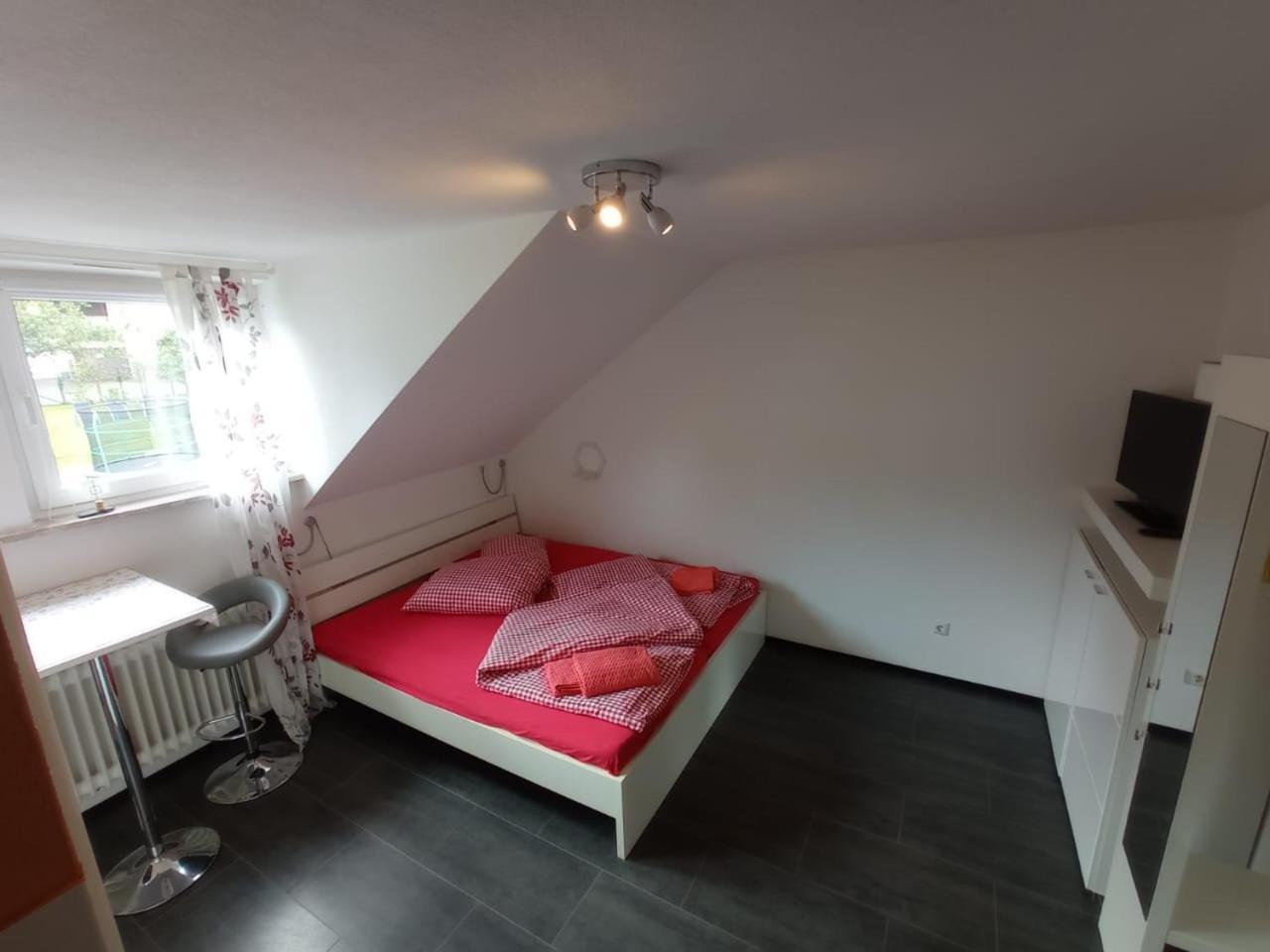 Weingut Im Moselkrampen Apartman Ellenz-Poltersdorf Kültér fotó